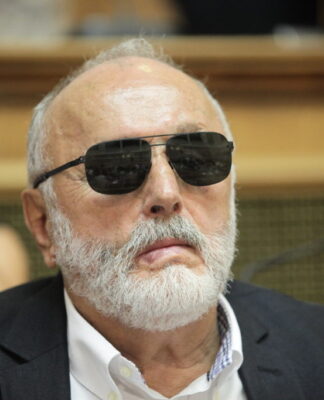 Ανασχηματισμός: Κουρουμπλής ο πρώτος που φεύγει – Τι του είπε ο Τσίπρας