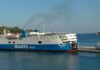 Σκιάθος: Η στιγμή που το πλοίο "Αqua Blue" χτυπάει στο λιμάνι – Μετέφερε 170 επιβάτες