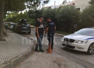 Τραγωδία στη Βούλα: Έπεσε και σκοτώθηκε στο μπαλκονάκι του σπιτιού της