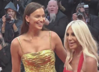 Η Irina Shayk στο κόκκινο χαλί με την Donatella Versace