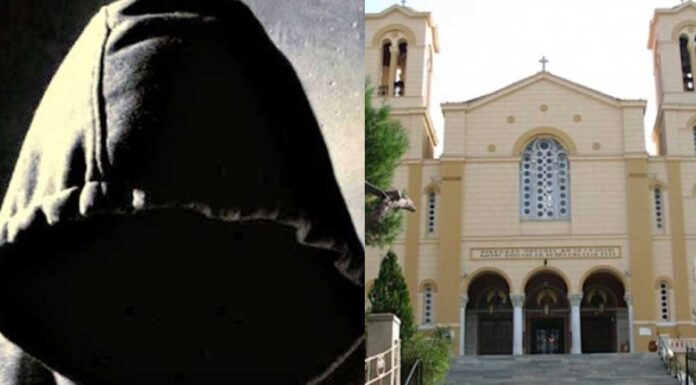 Άγνωστοι εισέβαλαν σε εκκλησία στο κέντρο της Αθήνας και διέκοψαν τη λειτουργία