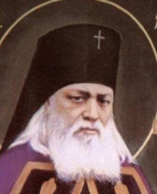 Η θαυματουργή ευχή του Αγίου Λουκά του Ιατρού για τους ασθενείς