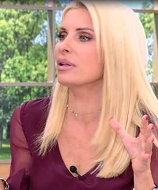 Ελένη: Σάστισε η παρουσιάστρια με τους συνεργάτες της on air – Δείτε τι τους είπε