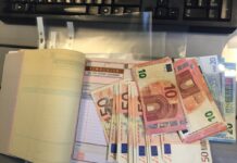 Ρύθμιση οφειλών για όσους έχουν κλείσει βιβλία και μπλοκάκια