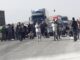 Μετανάστες έκλεισαν το δρόμο στην εθνική οδό Λάρισας Τρικάλων