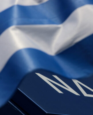 Νέα Δημοκρατία: Επτασφράγιστο μυστικό ο… πυρσός στο νέο σήμα