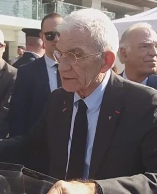 Kωλοτούμπα Mπουτάρη: «Oι παρελάσεις εμψυχώνουν τον πατριωτισμό μας»