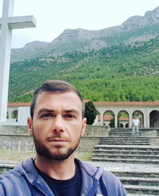 «Λάσπη» κατά του δολοφονημένου 35χρονου Κωνσταντίνου Κατσιφά από Αλβανικά ΜΜΕ
