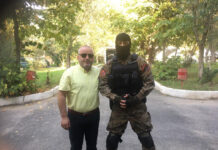 Προκαλεί Αλβανός δημοσιογράφος: Καλύτερα να κλαίνε οι μανάδες σας παρά να φορούν μαύρα οι δικές μας