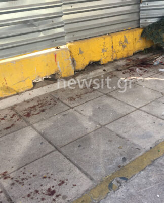 ΠΕΙΡΑΙΑΣ – Μαφιόζικη επίθεση στην ακτή Κονδύλη: Μπλόκαρε το Καλάσνικοφ και γλίτωσε την εκτέλεση ο 37χρονος