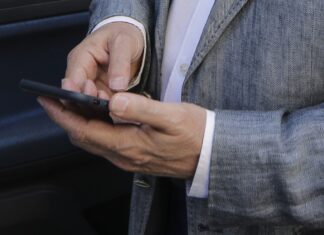 Μεγάλη προσοχή με σταθερά και κινητά. Πότε δεν πληρώνετε αν κάνετε διακοπή