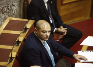 Αναβλήθηκε η δίκη Γερμενή – Ηλιόπουλου για τη επίθεση σε πάγκους αλλοδαπών στη Ραφήνα
