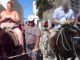 Η Ελλάδα απαγορεύει σε υπέρβαρους τουρίστες να καβαλάνε γαϊδούρια