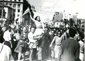 Σπάνιες φωτογραφίες από την Ελλάδα στον Β' Παγκόσμιο Πόλεμο