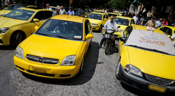 Έρχεται 12ωρη στάση εργασίας στα ταξί.