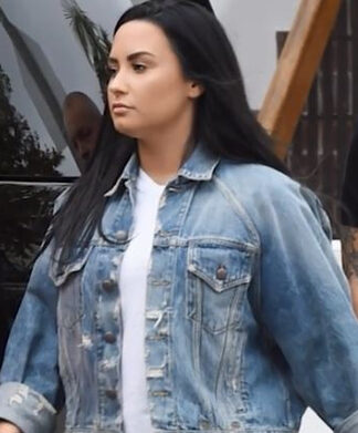 Η Demi Lovato ξεκινάει τη γυμναστική μετά τα κακόβουλα σχόλια για το βάρος της