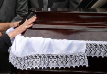 Μαγνησία: Ο παπάς παράτησε την κηδεία στη μέση και έφυγε – Ο λόγος που επικαλέστηκε στους συγγενείς.