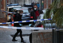 Βρυξέλλες: Μαχαίρωσε αστυνομικό φωνάζοντας "ο Αλλάχ είναι μεγάλος"