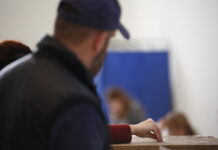 Δημοσκόπηση: Μεγάλη διαφορά ΣΥΡΙΖΑ-ΝΔ και Τσίπρα – Μητσοτάκη