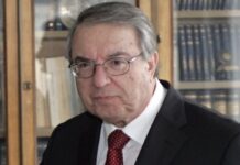 Μπαμπινιώτης: «Αν είσαι αποκομμένος από Αρχαία και Καθαρεύουσα είσαι γλωσσικά ανάπηρος»