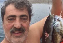 Τι κι αν έπιασε κρύο, ο Πολάκης συνεχίζει ακάθεκτος το ψαροντούφεκο