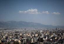 Στη Βουλή οι τροπολογίες για ΕΝΦΙΑ και φόρο επιχειρήσεων