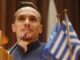 Πετρούνιας: «Η ελληνική σημαία δεν είναι πανί»