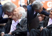 O Mάικλ Ντάγκλας έδωσε ένα γλυκό φιλί στον μπαμπά του καθώς έπαιρνε αστέρι στην Λεωφόρο της Δόξας