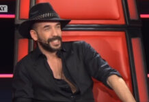 Επίθεση στον Μουζουράκη:«Είναι απαράδεκτος! Κριτικάρει τους τραγουδιστές, όταν ο ίδιος δεν τραγουδά»