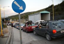 Κωνσταντίνος Κατσίφας: Οι Αλβανοί “έγδυσαν” Έλληνα που πήγαινε για την κηδεία – Απαγορεύουν και τις ελληνικές σημαίες