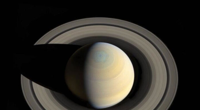 SOS από τη NASA: Ο Κρόνος χάνει τους δακτυλίους του. video