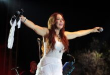 Μελίνα Ασλανίδου: Στην Δίωξη για την γυμνή φωτογραφία.
