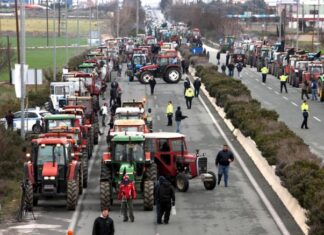 Ετοιμοι οι αγρότες της Λάρισας να βγάλουν τα τρακτέρ στους δρόμους πριν τις γιορτές