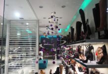 Εορταστικό ωράριο καταστημάτων από σήμερα: Κυριακές ανοιχτά μαγαζιά