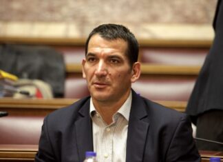 Οργισμένος Πύρρος Δήμας. "Πυρά" κατά της αλβανικής Κυβέρνησης