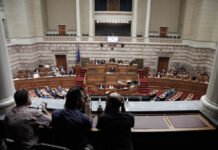 Η ώρα της συμφωνίας των Πρεσπών στη Βουλή