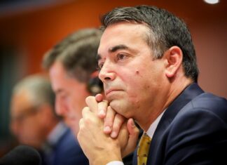Σκόπια – Ντιμιτρόφ: Η Συμφωνία των Πρεσπών δείχνει ότι τα αδύνατα γίνονται δυνατά.