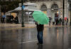 Καιρός: Σάββατο με "μπουμπουνητά" και καταιγίδες – "Ποτάμια" ξανά οι δρόμοι