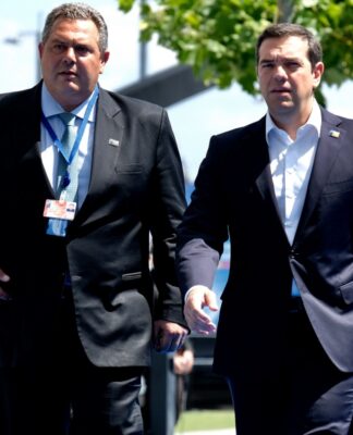 Και τώρα οι δυο τους. Έτσι θα κλείσει τον κύκλο της συγκυβέρνησης ο Καμμένος