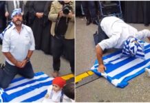 Έλληνας της Αυστραλίας σκύβει και φιλάει την ελληνική σημαία για την Μακεδονία