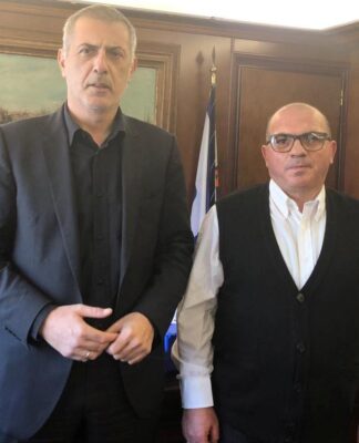 Ο Μιχάλης Τερζάκης υποψήφιος με τον Γιάννη Μώραλη