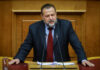 "Ξέφυγε" ο Κεγκέρογλου στην Βουλή – "Μ@@@ια του Τσίπρα που είπε Πινοσέτ τον Γιώργο Παπανδρέου"
