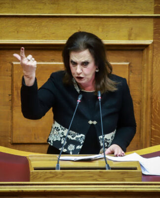 Θεοδώρα Μεγαλοοικονόμου: Μια ζωή μυθιστόρημα – Βαφτισιμιά της Σοφίας Βέμπο και "σωτήρας" του συζύγου της