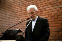 Μπουτάρης: "Αυτό το θεωρώ πρόστυχο" – Έξαλλος στο δημοτικό συμβούλιο