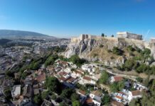 Αναφιώτικα: Ένα "νησάκι" με 45 σπίτια στα πόδια της Ακρόπολης