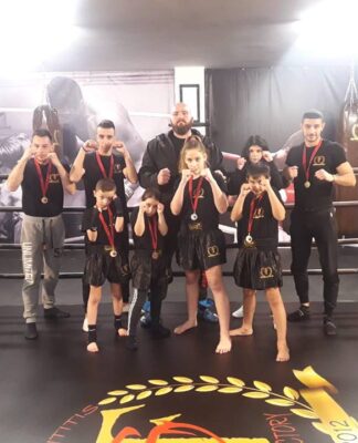 SARANTITIS FIGHT FACTORY: Σάρωσαν τα μετάλλια οι αθλητές του Τάκη Σαραντίτη