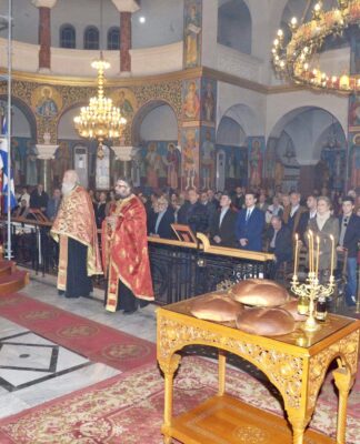 ΑΓΙΟΙ ΣΑΡΑΝΤΑ ΠΕΙΡΑΙΑ: Πανηγυρικός Εσπερινός χοροστατούντος του κ. Σεραφείμ (ΦΩΤΟ)