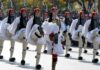 Παρέλαση 25 Μαρτίου: Σιωπή κυβέρνησης για απαγόρευση του εμβατηρίου “Μακεδονία Ξακουστή”.