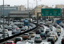 Αλλάζουν όλα στα αυτοκίνητα: Μπαίνει υποχρεωτικά κόφτης ταχύτητας από το 2022.