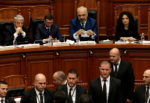 Αλβανία: Το σχέδιο Ράμα για δήμευση περιουσιών της ομογένειας